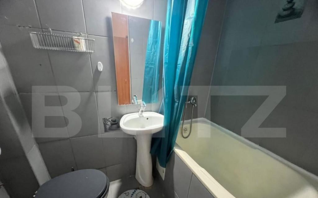 Garsoniera 18 mp zona 7 noiembrie