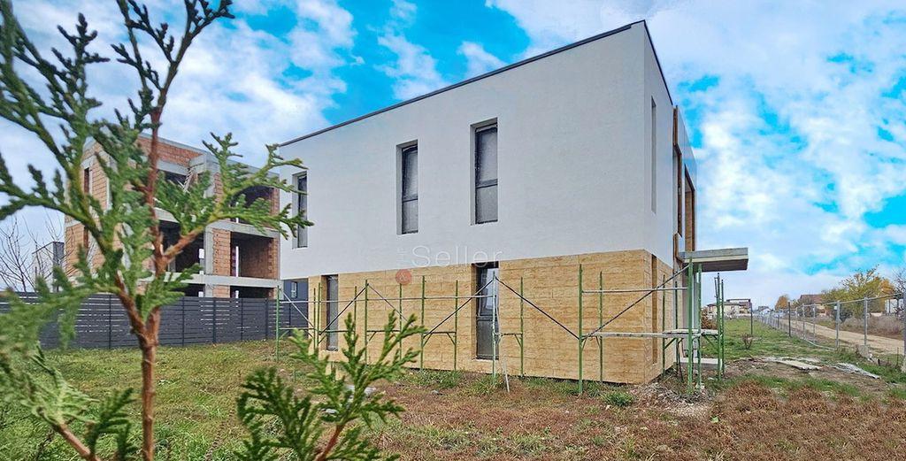 Model Cronos Termen de Finalizare Martie 2026