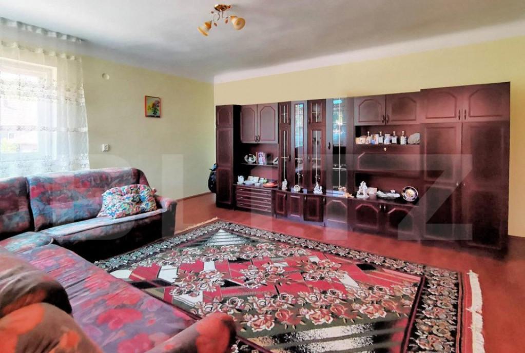 Casa individuala cu 5 camere si teren de 1231 mp in Suce