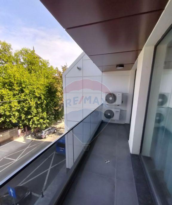 Spatiu versatil de inchiriat 2 camere zona Dacia Eminescu