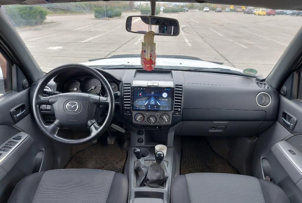 Mazda BT 50 Autoutilitara 4x4 An 2009 7 500 eur