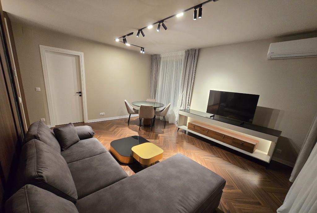 Apartament 3 camere de Lux Greenfield 88 m2 vedere la padure