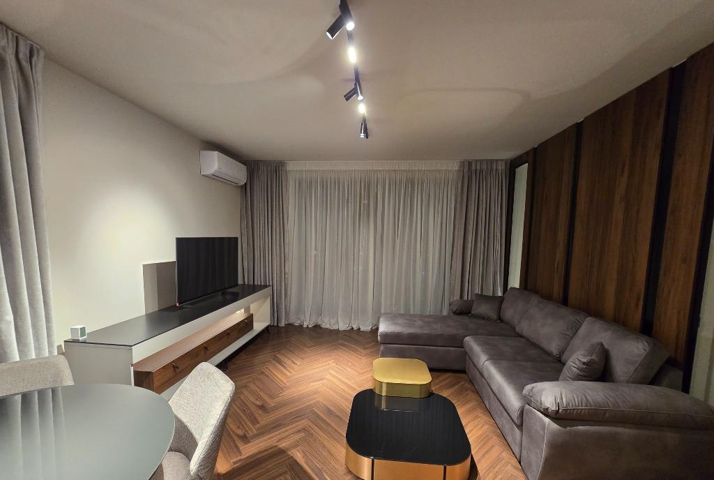 Apartament 3 camere de Lux Greenfield 88 m2 vedere la padure