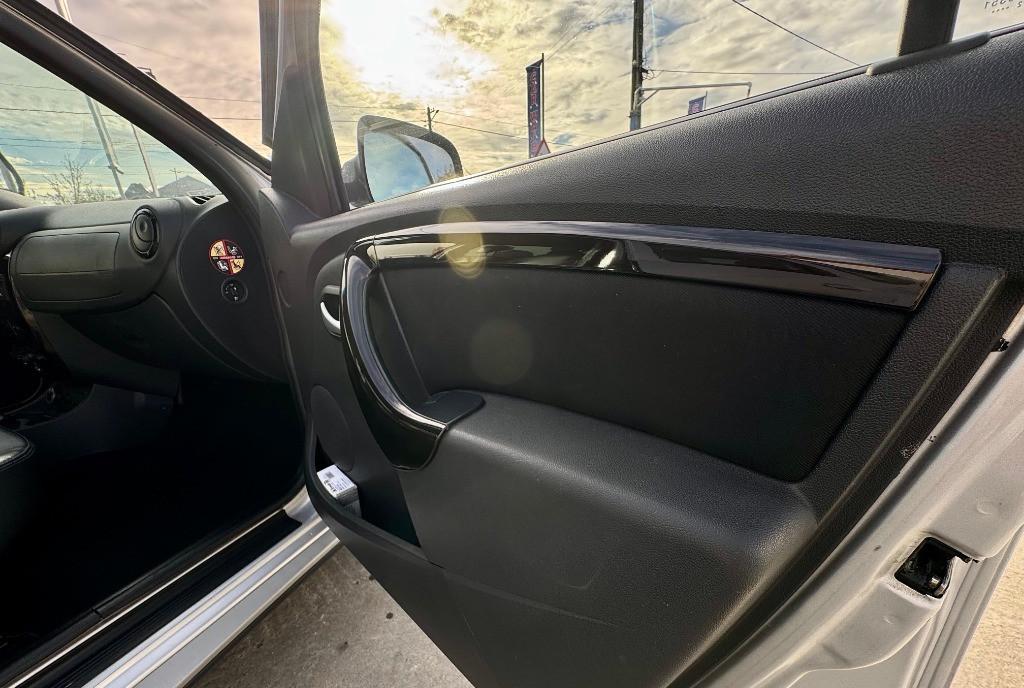 Dacia Duster 2013 7 700 eur