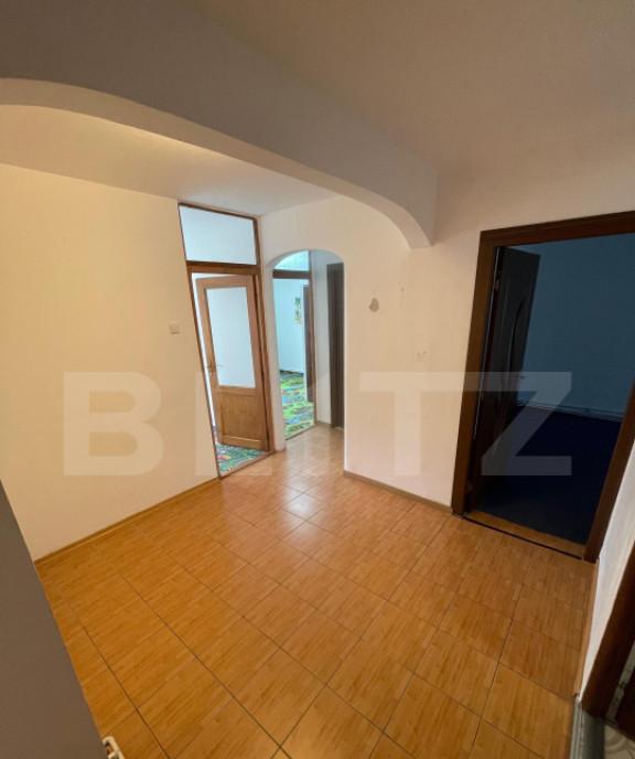 Apartament spatios 3 camere decomandate zona Observatorul