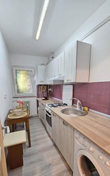 Apartament 1 camera D Palatul de Justitie Podul de Fier