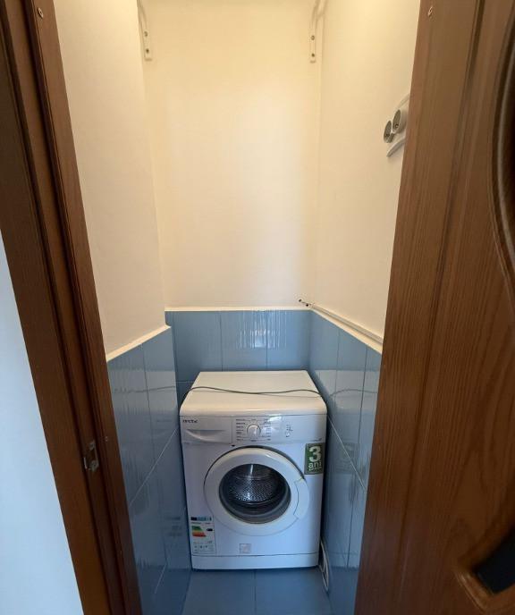 Inchiriere apartament 3 camere ultracentral Cuza Voda