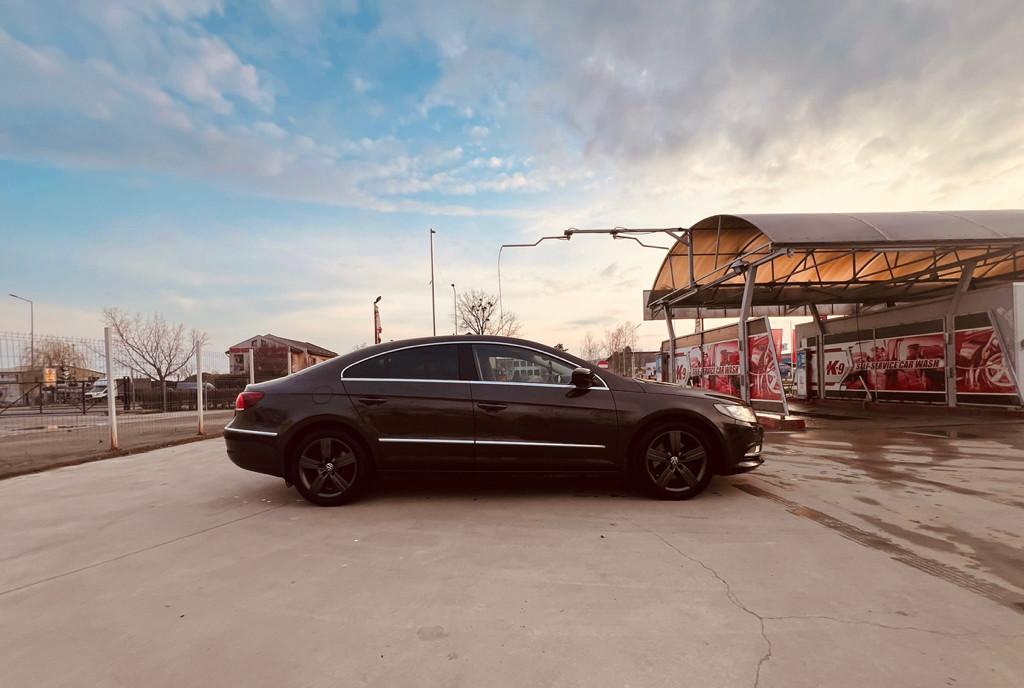 Volkswagen Passat CC 8 500 eur