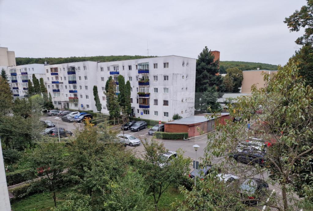 Apartament cu 4 camere 62 mp cartier linistit Manastur