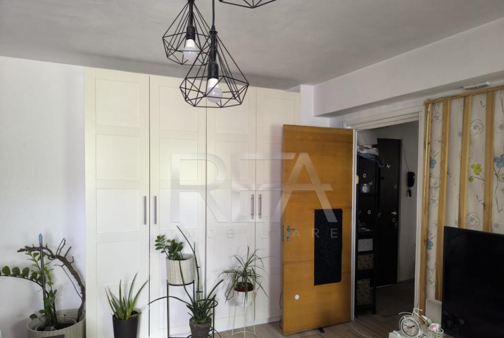Apartament decomandat 2 camere Drumul Sarii