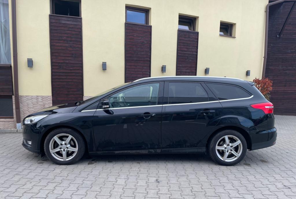 Ford Focus TITANIUM-1 5Dtci 120cp-Bi Xenon-Navigatie 6 600 eur