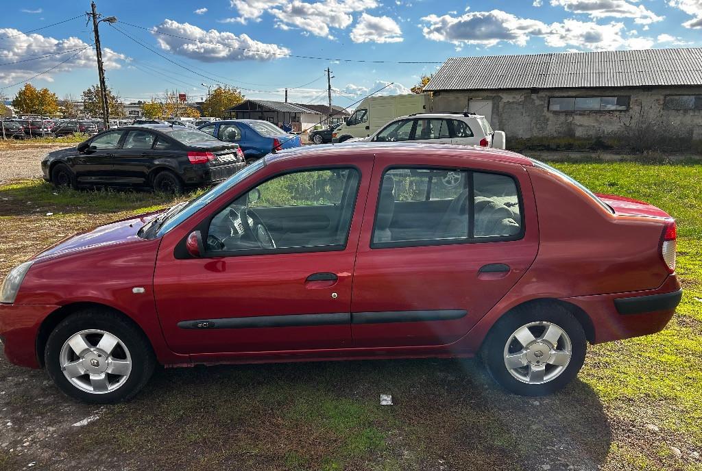 Renault Symbol 1 5DCi 890 lei