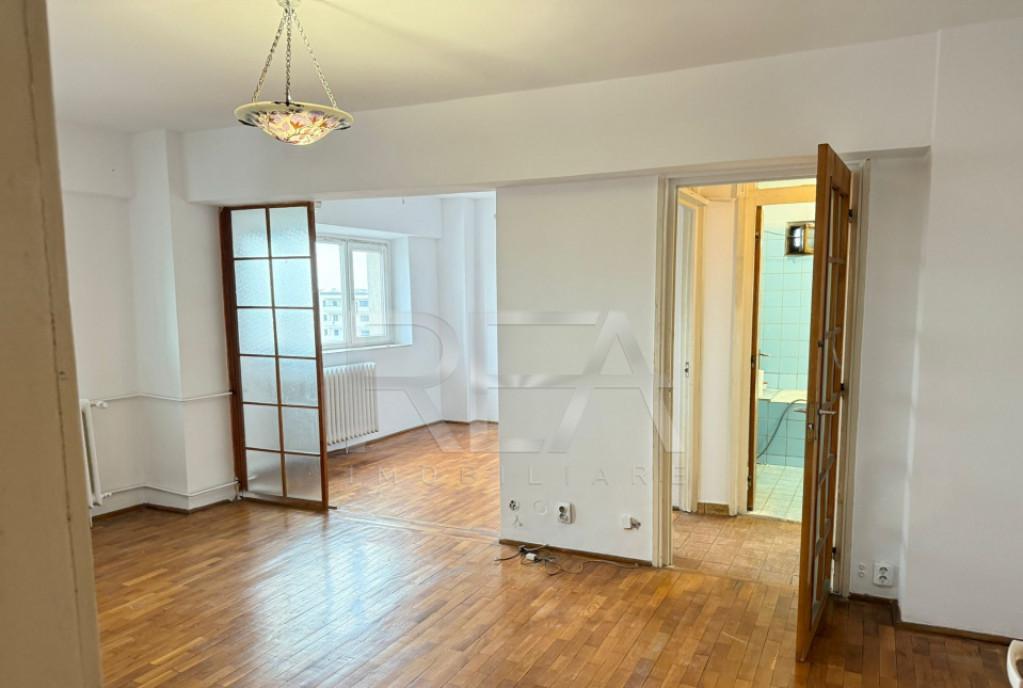 Apartament 3 camere bloc 1978 anvelopat Drumul Taberei