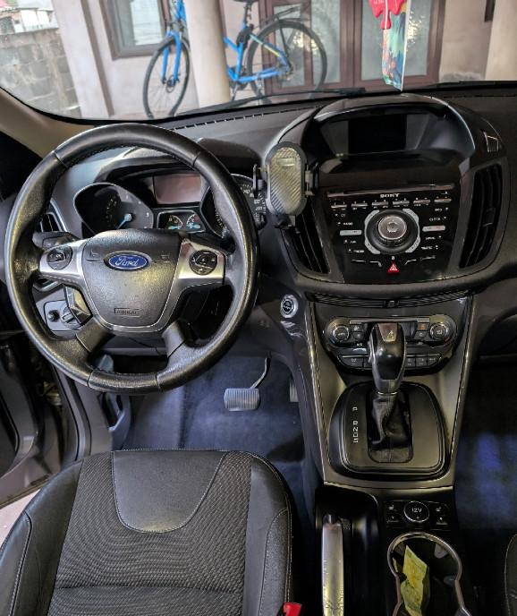 Ford kuga MK2 automat 8 200 eur