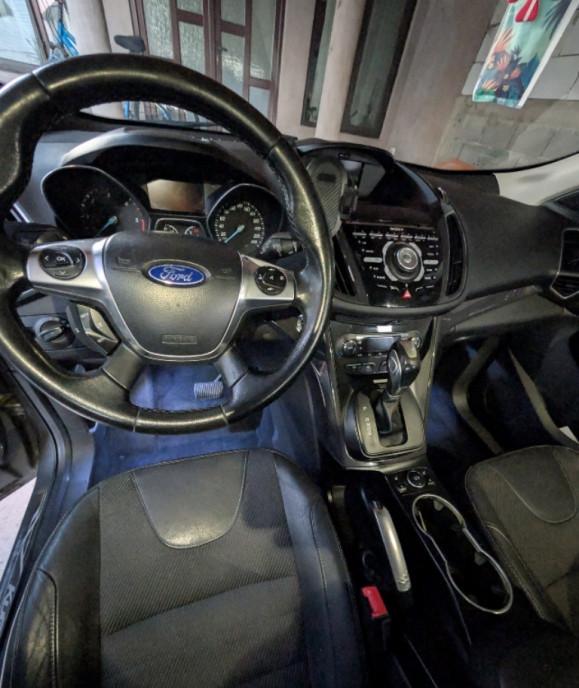 Ford kuga MK2 automat 8 200 eur