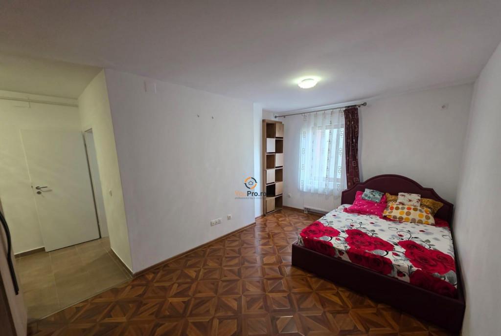 Bloc Nou Toronto cu Loc de Parcare