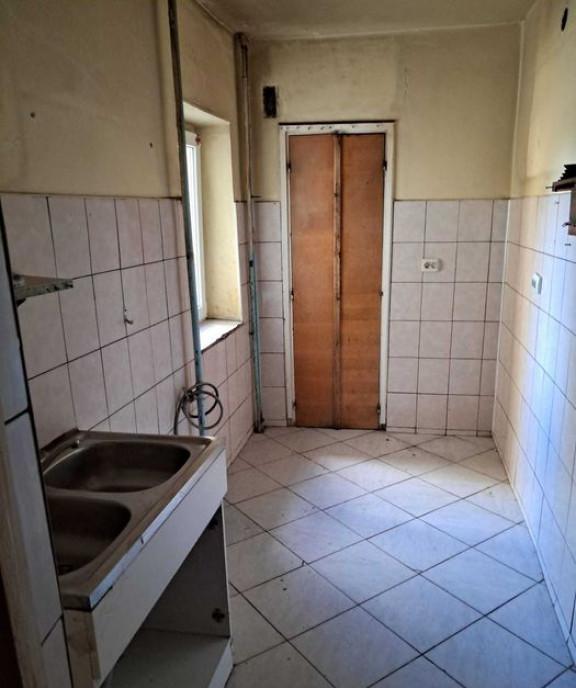 Garsoniera decomandata intrare Racadau