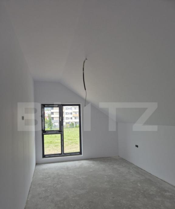 Casa semifinisata 180 mp utili 320 mp curte cartier Europ