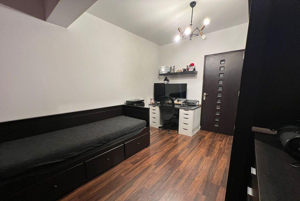 Apartament 3 camere solstitiului 74 mp