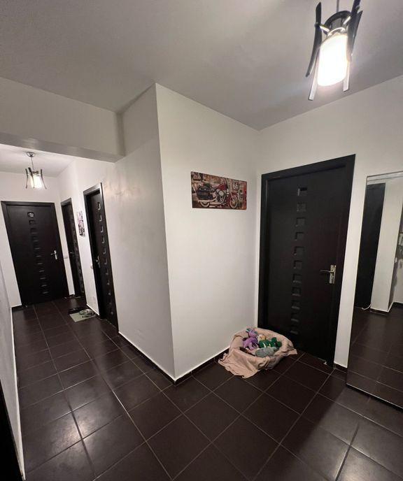 Apartament 3 camere solstitiului 74 mp