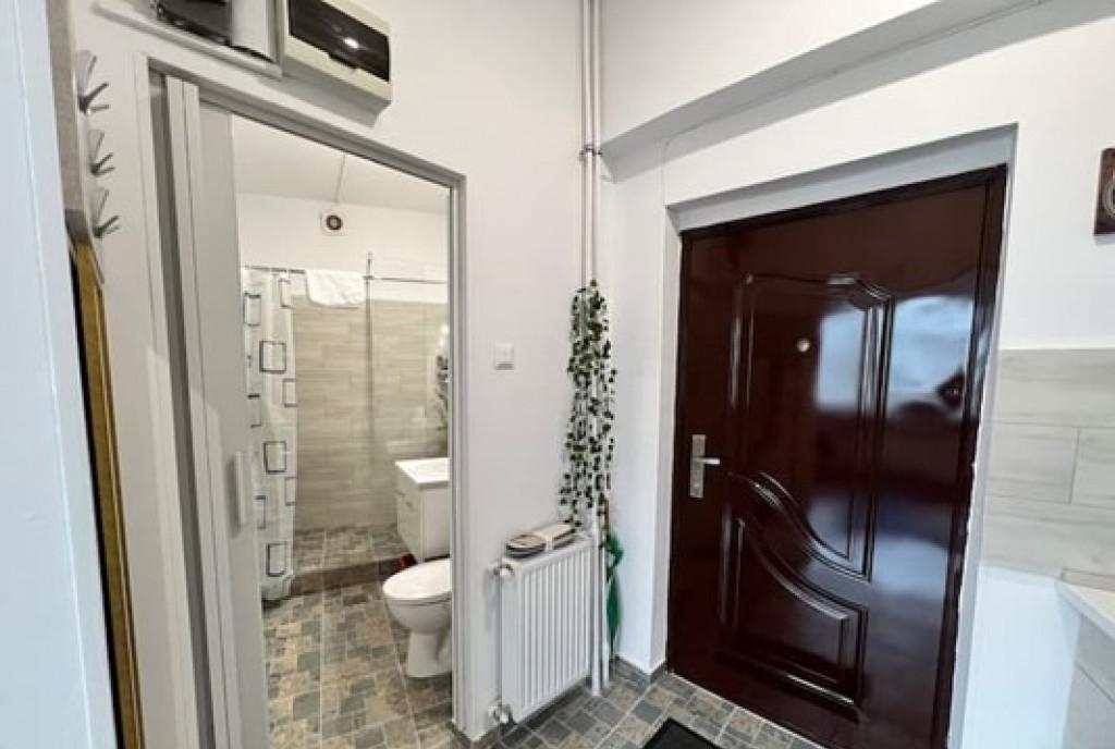 Apartament de 2 camere renovat centrul capitalei magheru
