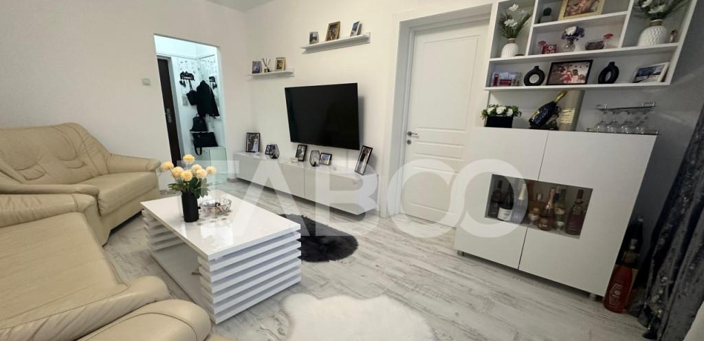 Apartament 2 camere de inchiriat cu balcon zona Rahovei Sibi