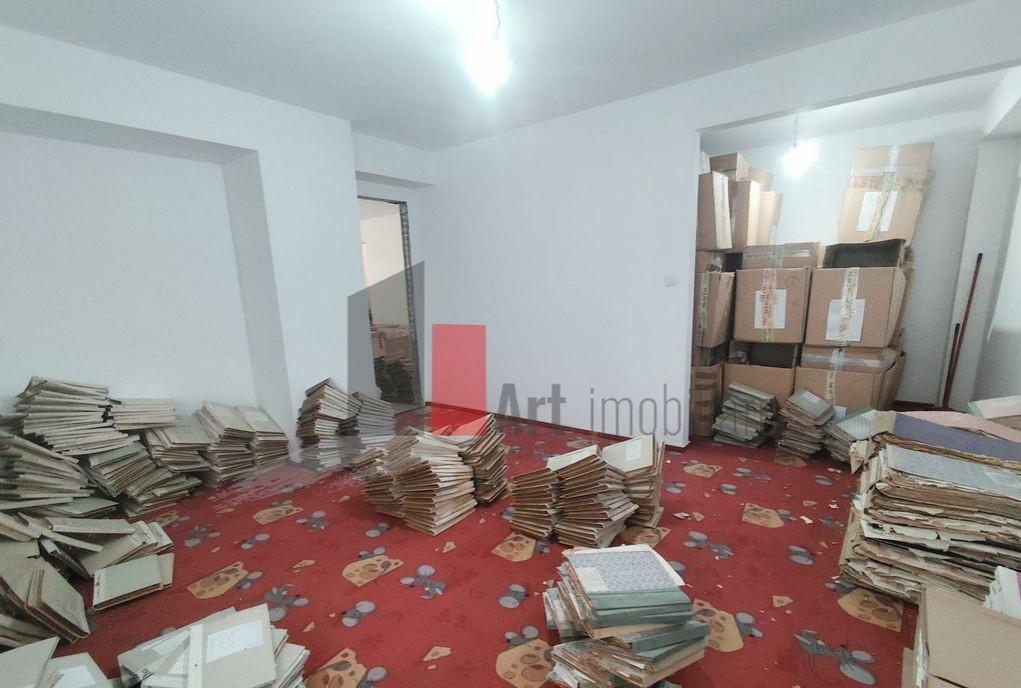 Apartament cu 3 camere de vanzare in Confort City