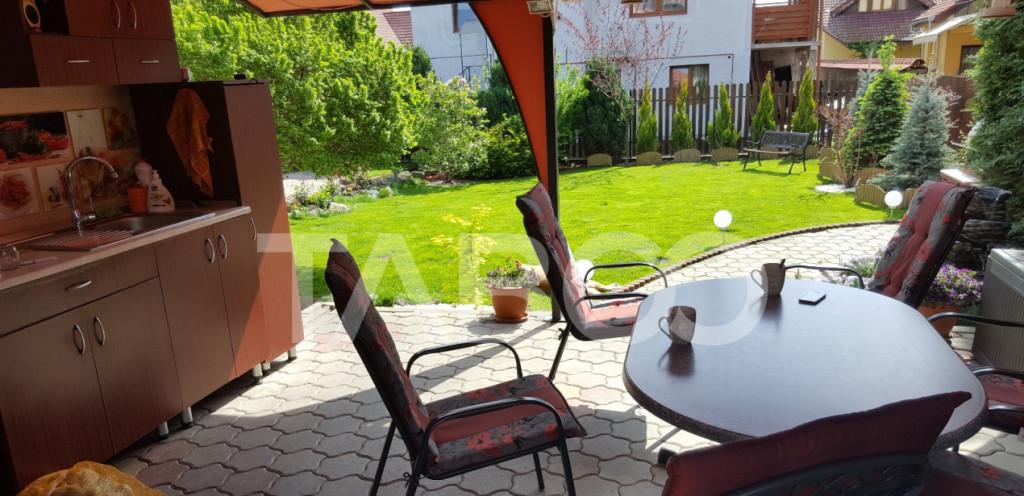 Casa 290mpu teren liber 550mp cu garaj zona Seli