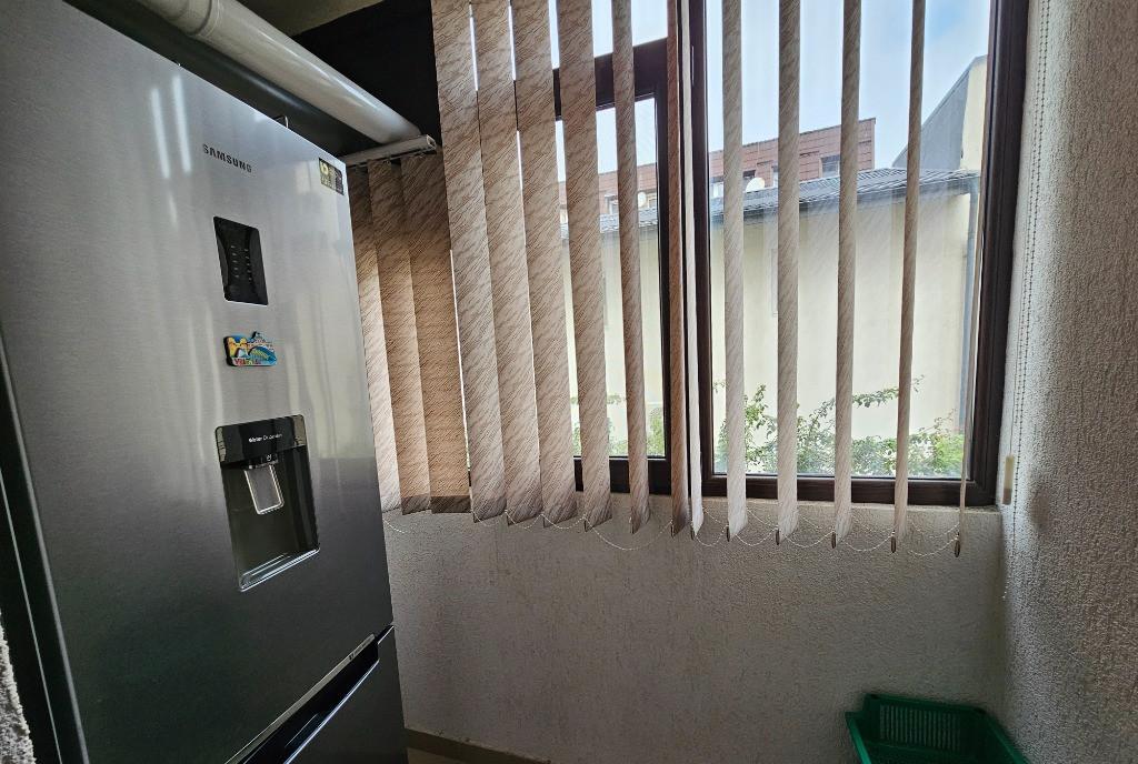 Apartament 2 camere loc de parcare Berceni str Postalionului