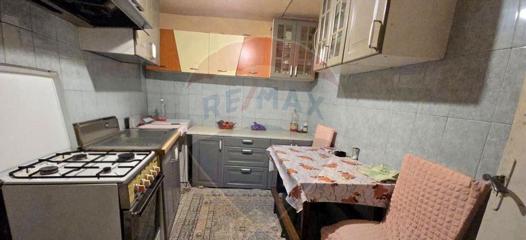 Casa de vanzare in zona Tei Toboc