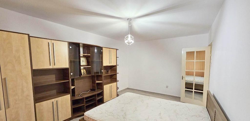 Apartament 1 camera D Central Podul de Fier