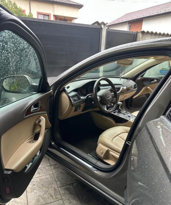 Masina personala 14 300 eur