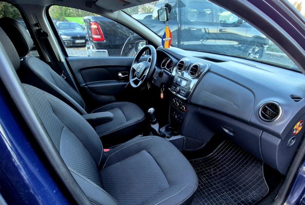 Dacia Sandero 0 9 Turbo AN 2017 5 700 eur