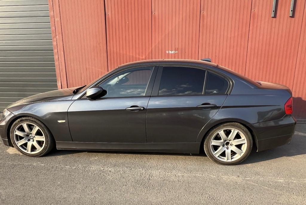 BMW e90 320i N43 5 000 eur