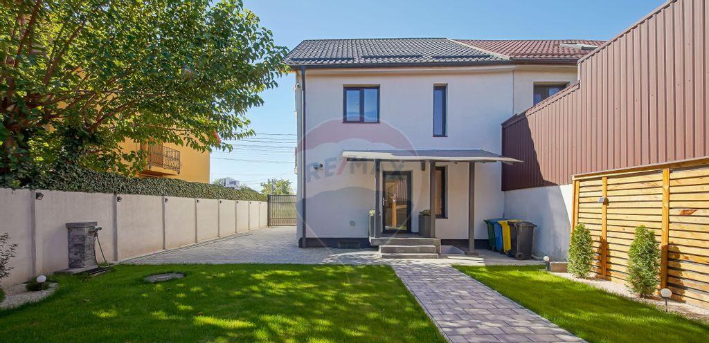 De vanzare casa complet renovata mobilata si utilat