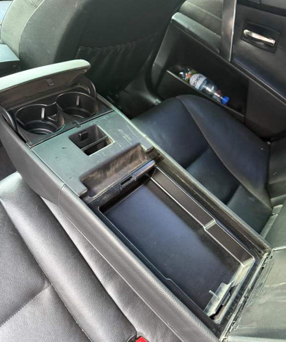 BMW E60 seria 5 530D 4 000 eur