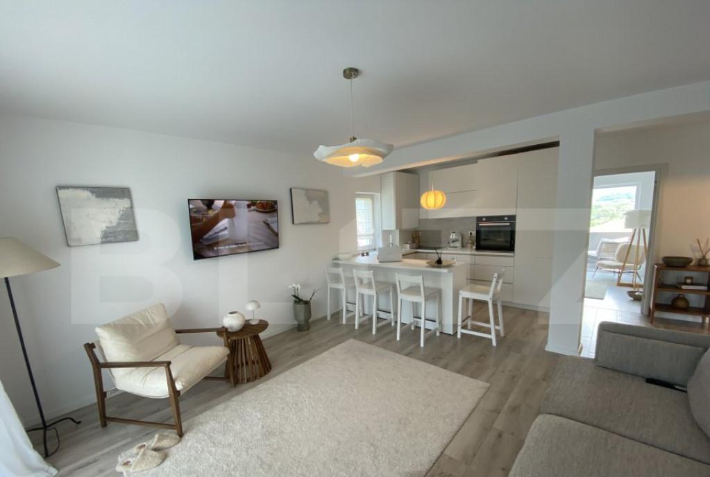 Apartament de vanzare cu 3 camere garaj si gradina 105 mp