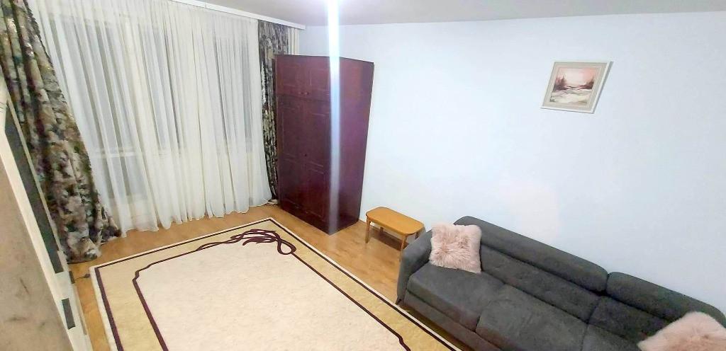 Apartament 1 camera D Palatul de Justitie Podul de Fier