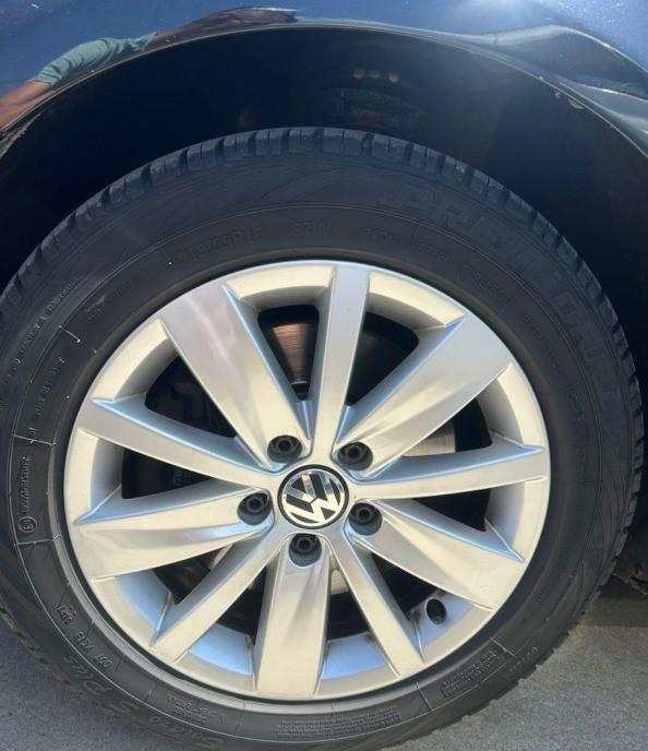 Volkswagen Passat 2013 5 500 eur