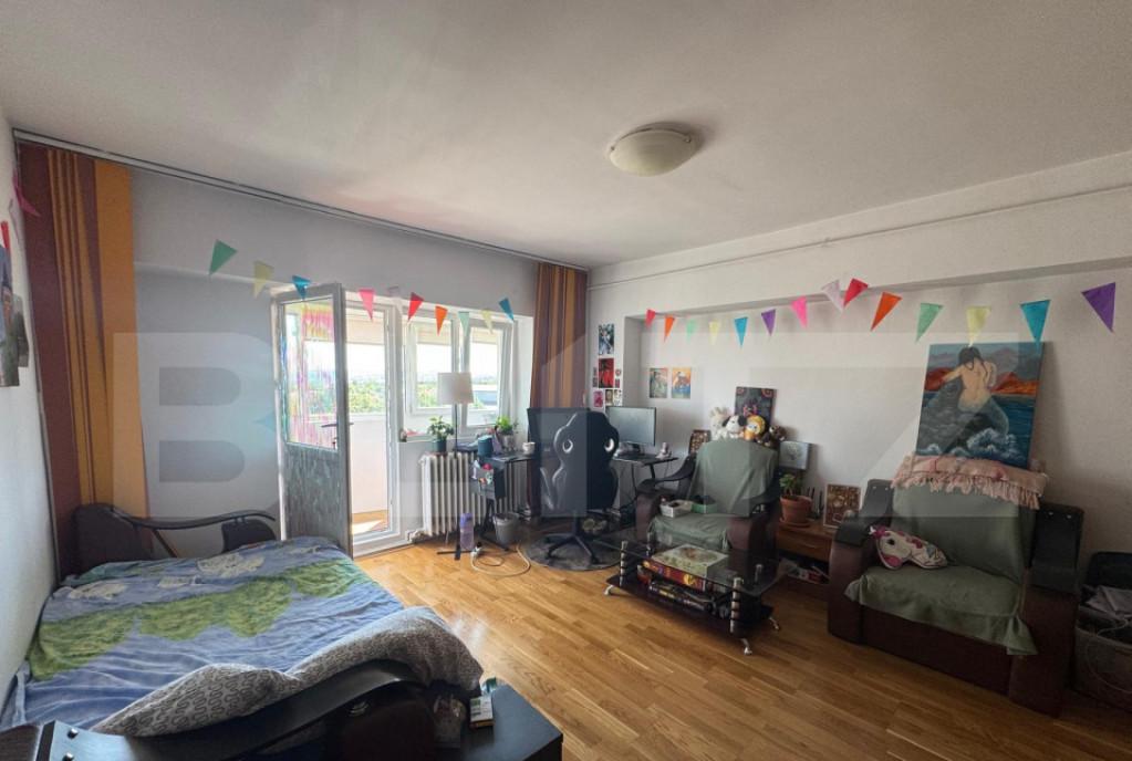 Super pret Apartament cu 3 camere balcon 1 loc de parcare