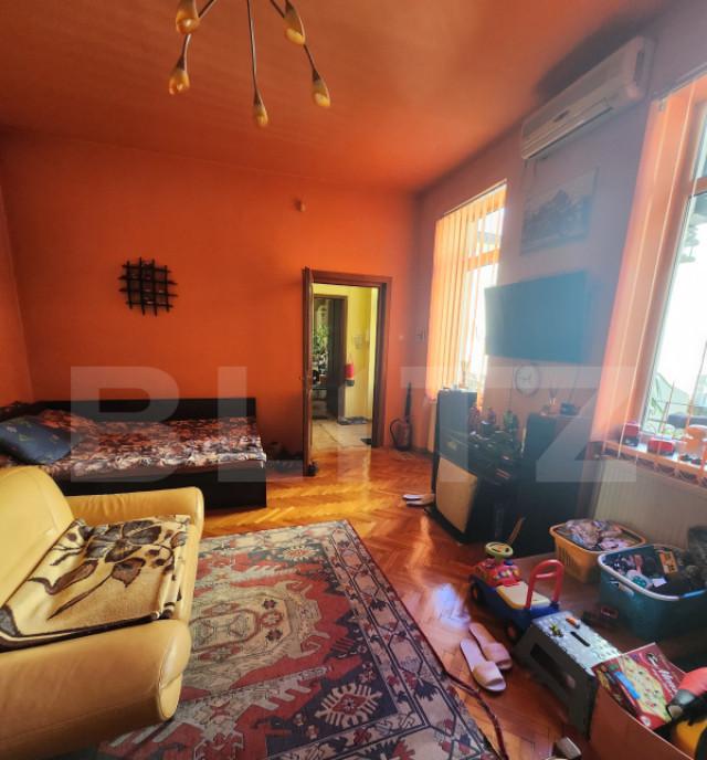 Apartament cu 2 camere 56 mp boxa si pod zona Baritiu Ce