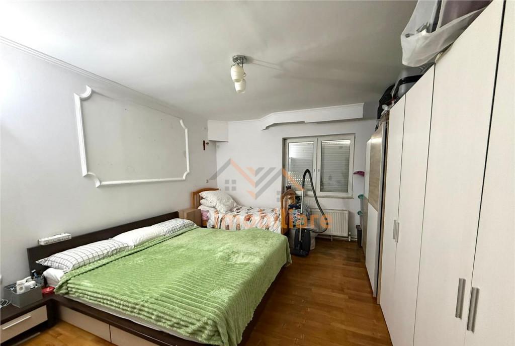 Casa P M strada lapusului iosia oradea teren 478 mp