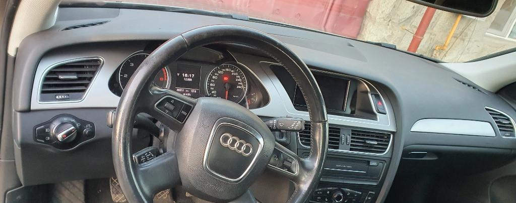 Audi A4 2011 2 7 V6 5 200 eur