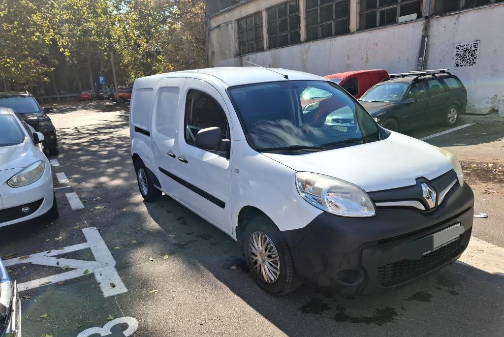 Renault Kangoo auto 7 900 eur