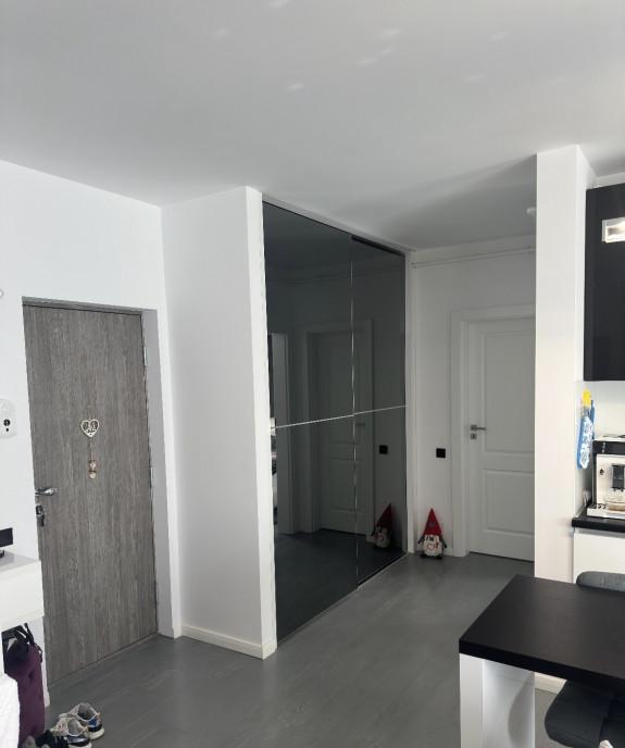 Apartament 3 camere ultrafinisat zona Vivo
