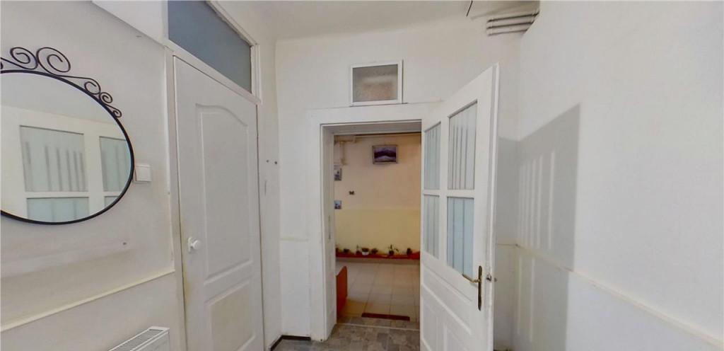 3D Locatie decomandata in zona centrala cu gradina activi