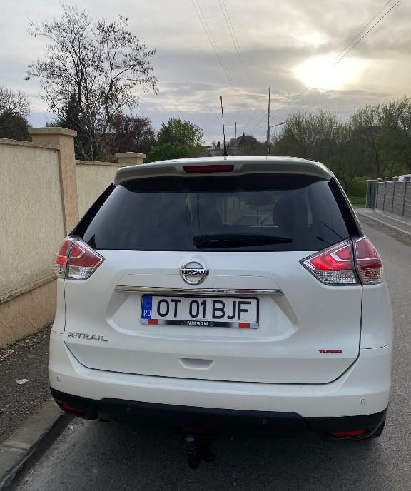 Nissan X-Trail 2015 9 800 eur