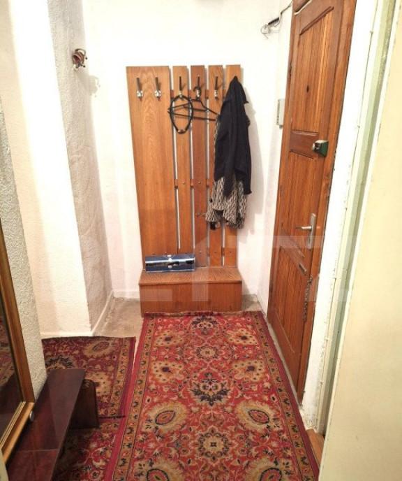 Apartament 3 camere decomandat 68 mp M12 zona Catedralei