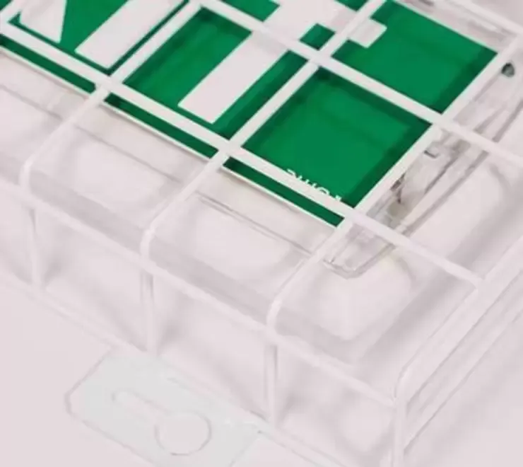 Grilaj de protectie a semnalului de defectiune LED