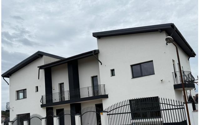 BUCURESTI Direct proprietar vila spatioasa la un pret exceptional